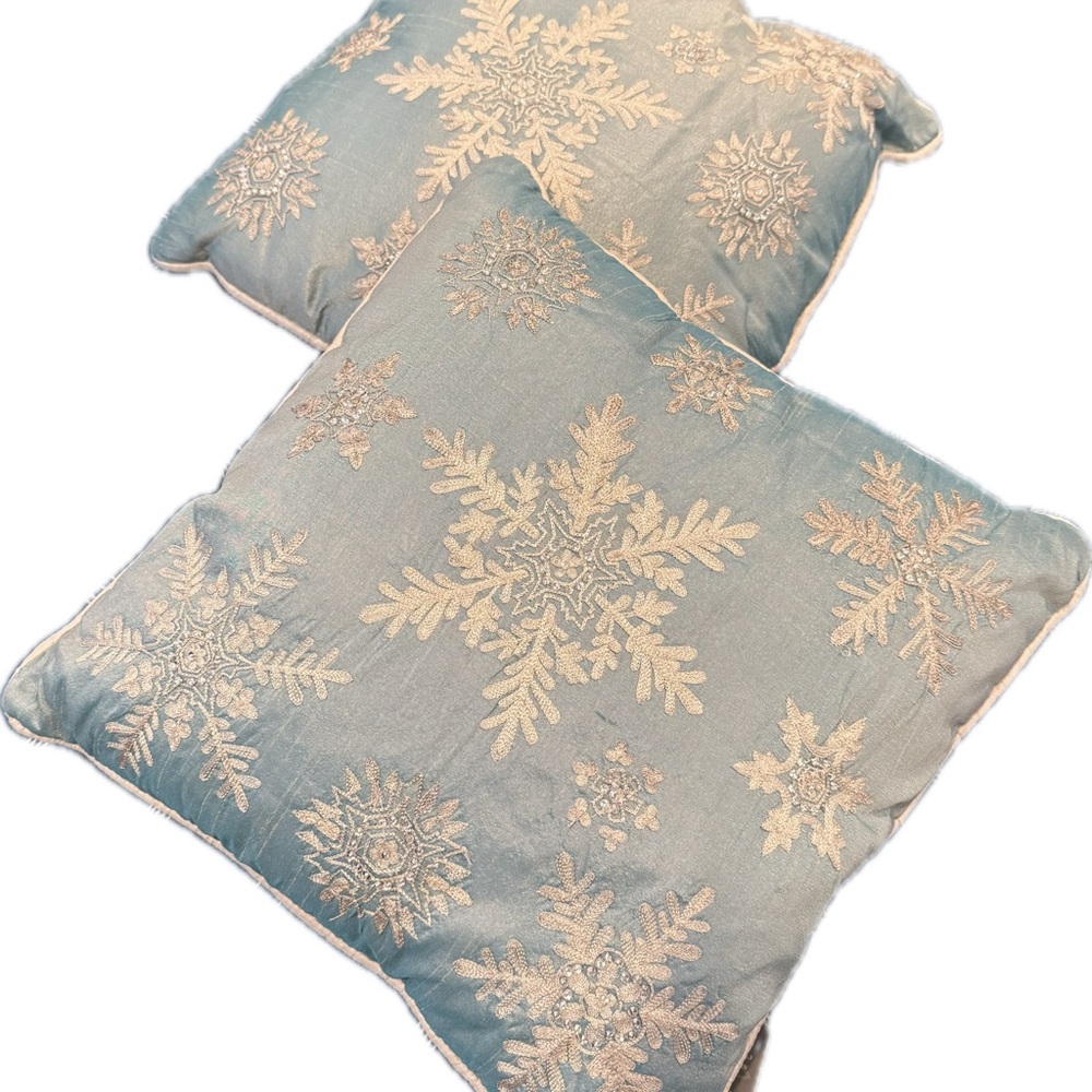 Pier 1 Snowflake Holiday Pillows - Blue and Cream